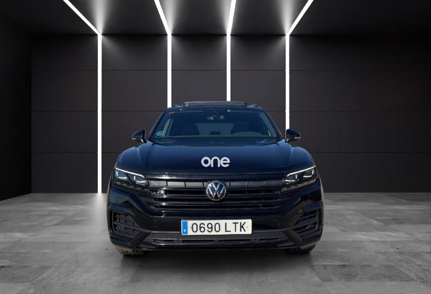 VOLKSWAGEN Touareg 2021