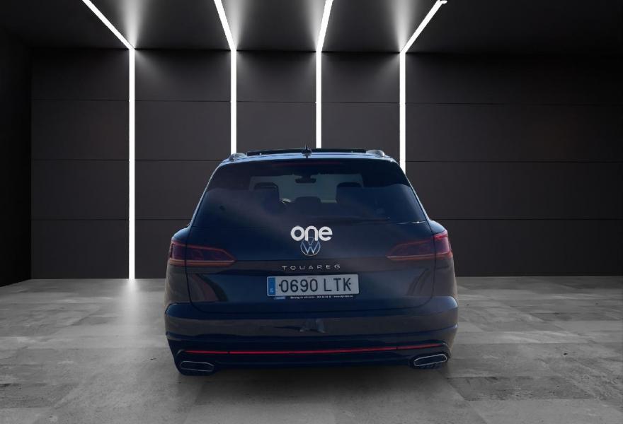 VOLKSWAGEN Touareg 2021