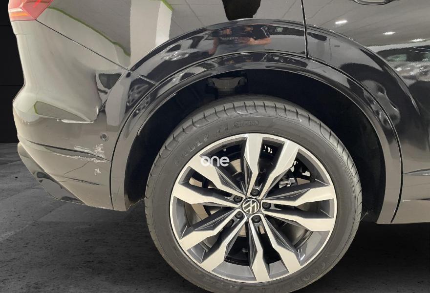VOLKSWAGEN Touareg 2021