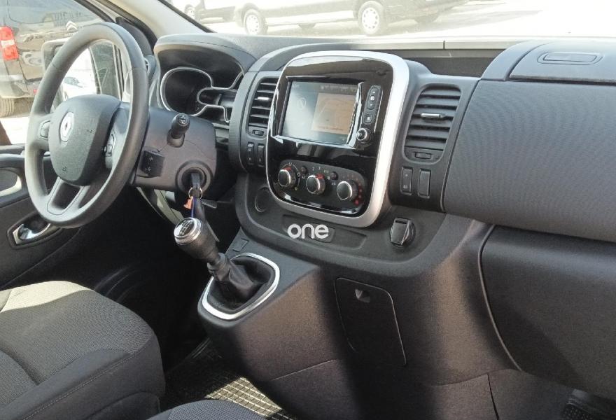 RENAULT Trafic 2021