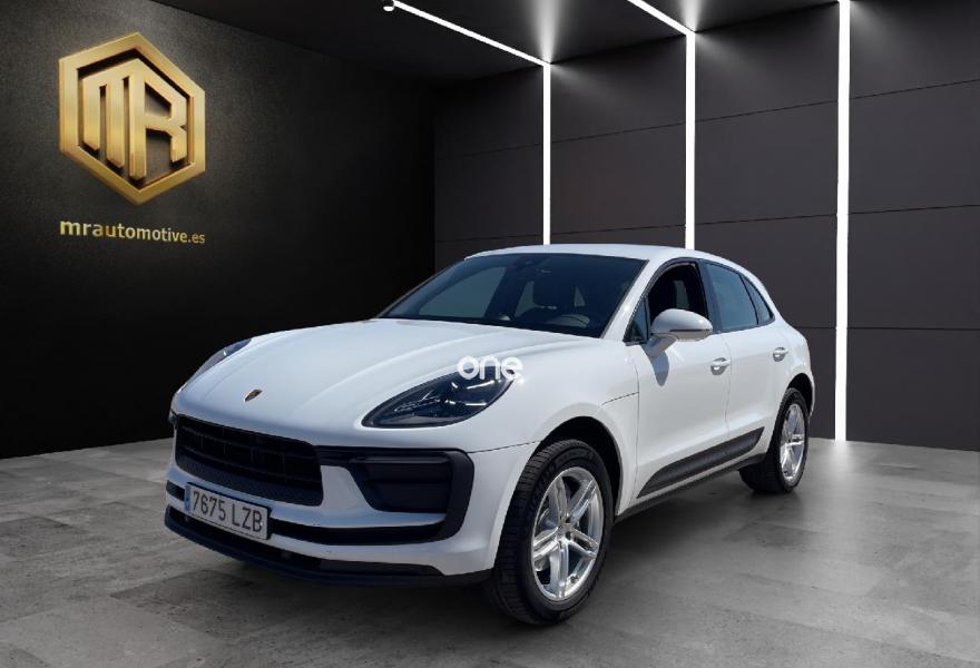 PORSCHE Macan 2022