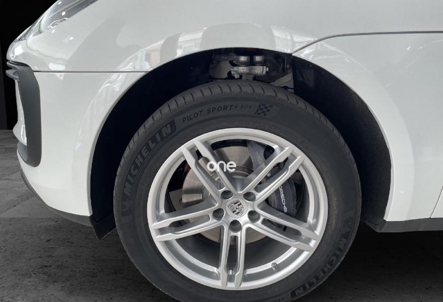 PORSCHE Macan 2022