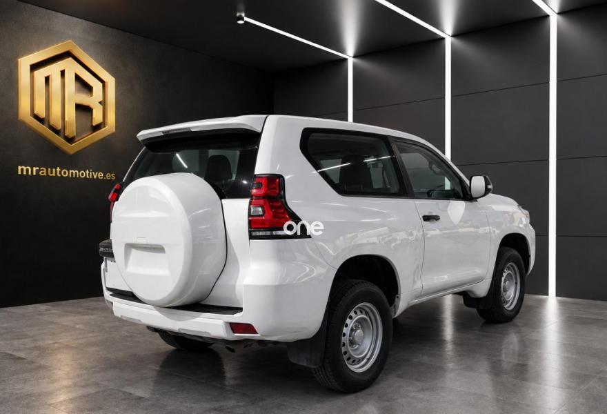 TOYOTA Land Cruiser 2021