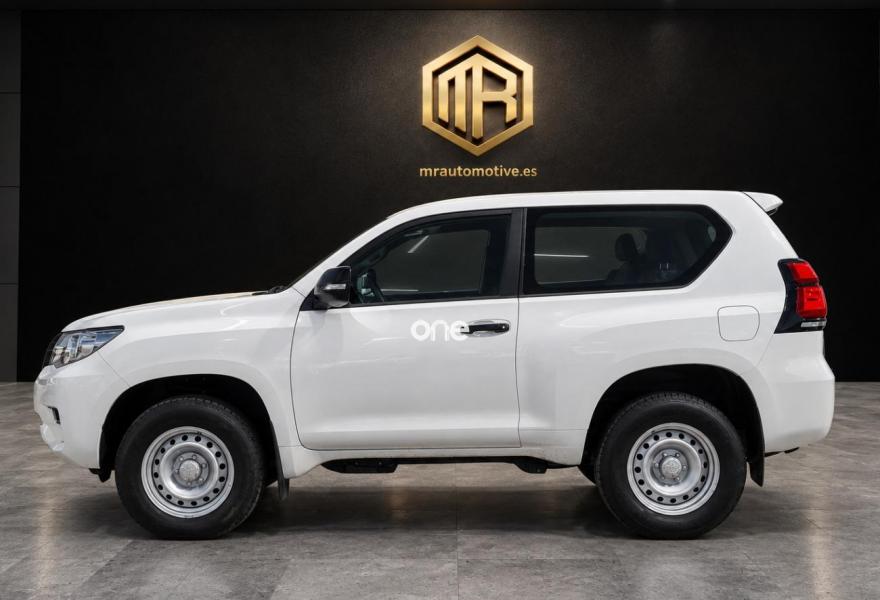 TOYOTA Land Cruiser 2021