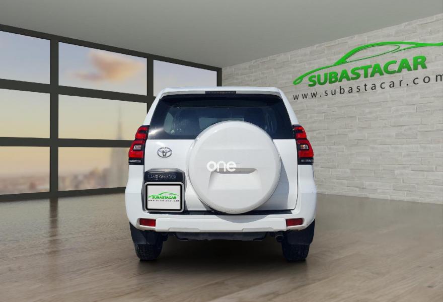 TOYOTA Land Cruiser 2021