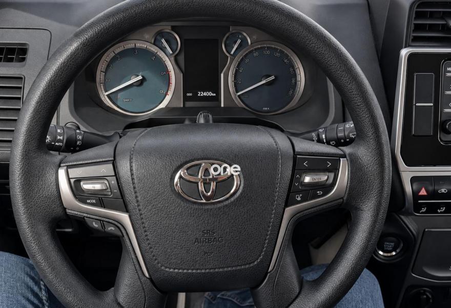 TOYOTA Land Cruiser 2021