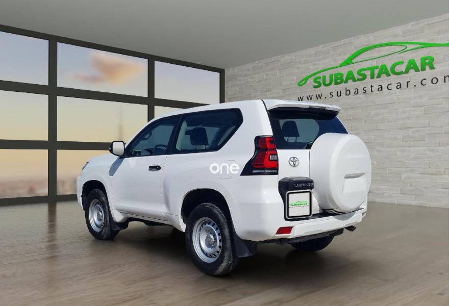 TOYOTA Land Cruiser 2021