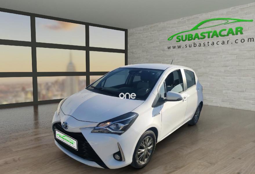 TOYOTA Yaris 2019
