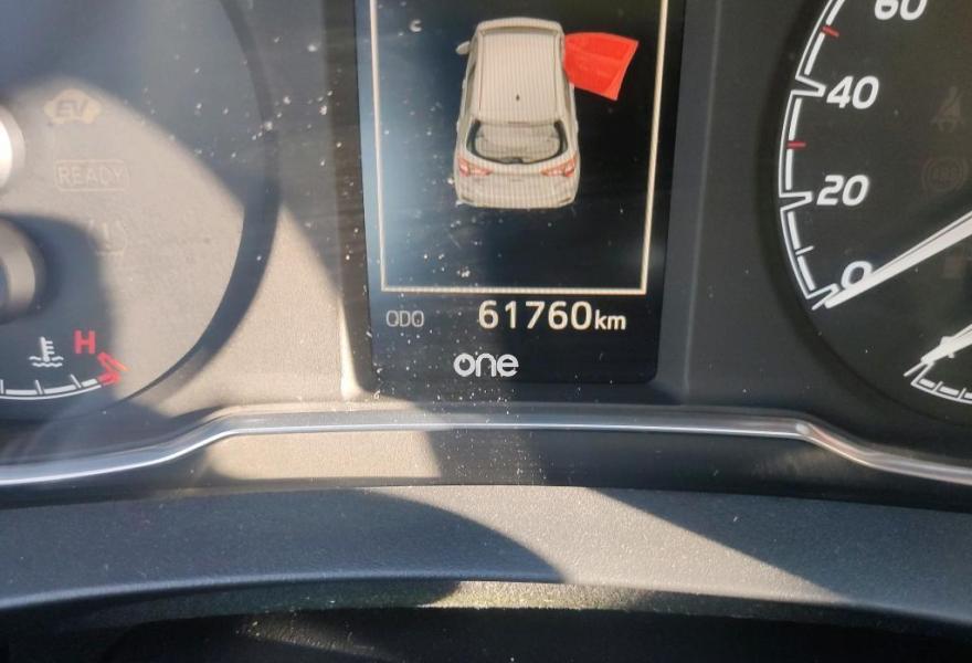 TOYOTA Yaris 2019