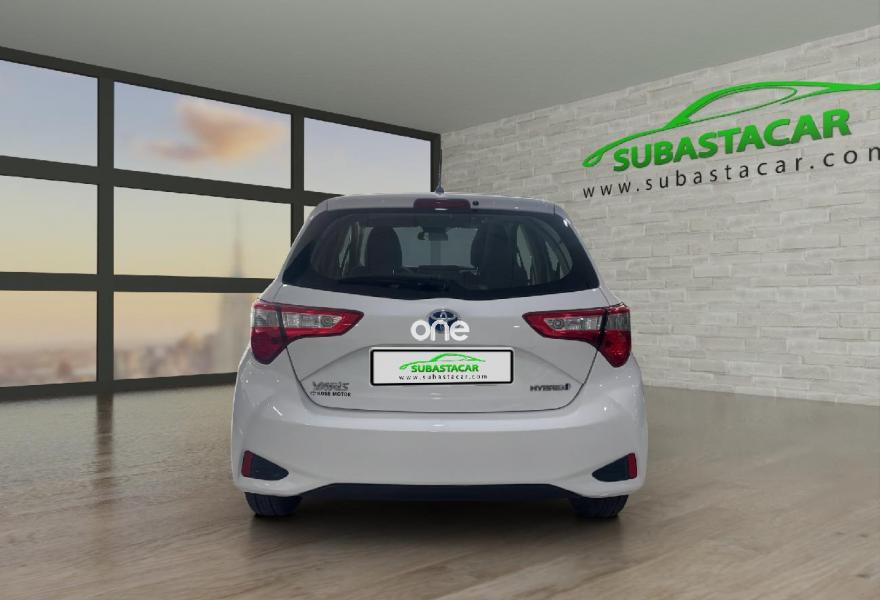 TOYOTA Yaris 2019