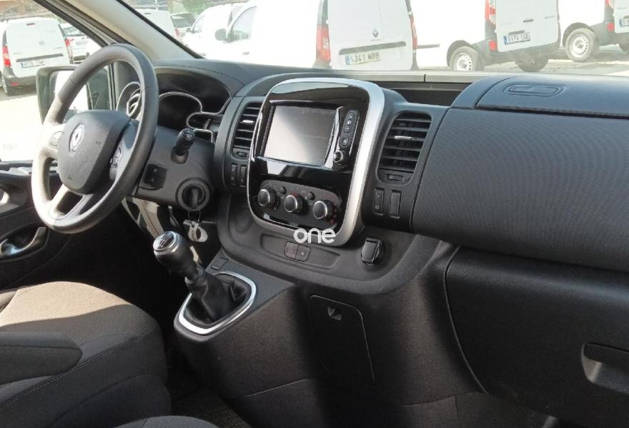 RENAULT Trafic 2021