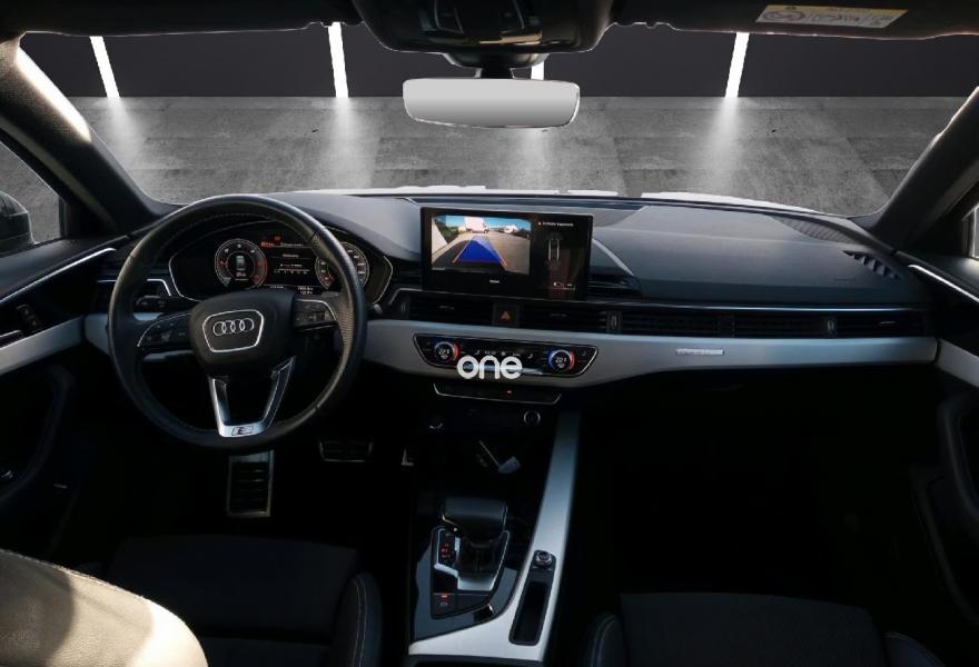 AUDI A4 2023