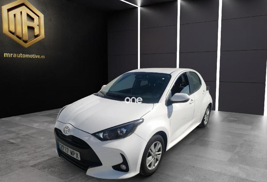 TOYOTA Yaris 2024