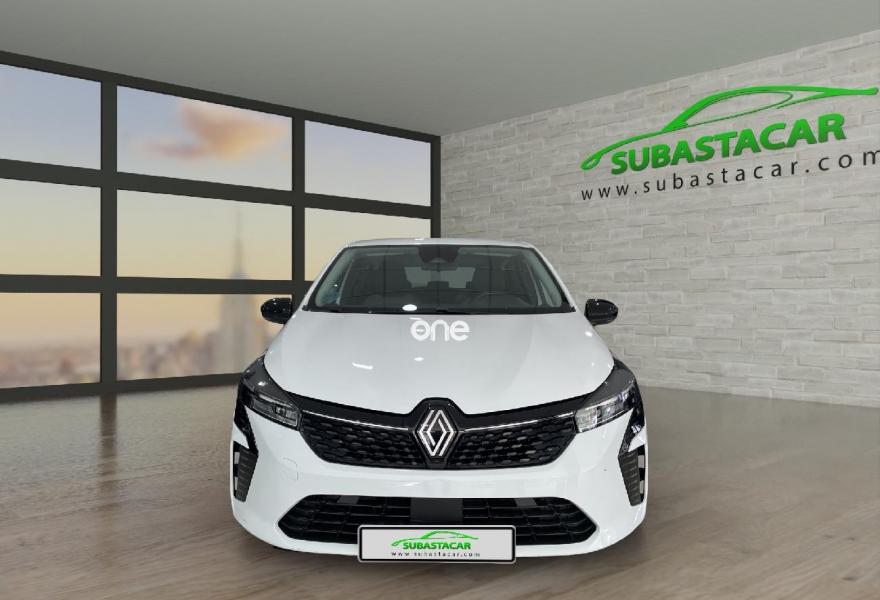 RENAULT Clio 2024