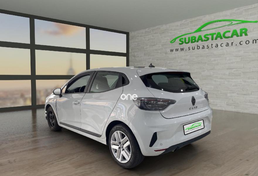 RENAULT Clio 2024