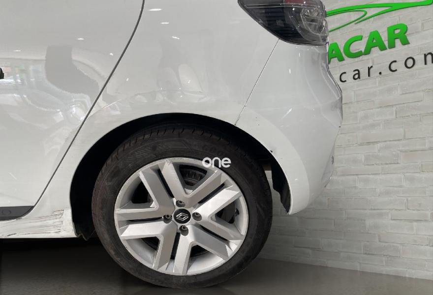 RENAULT Clio 2024