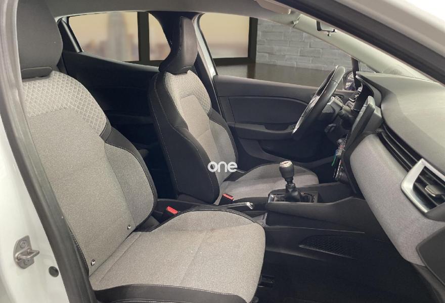 RENAULT Clio 2024