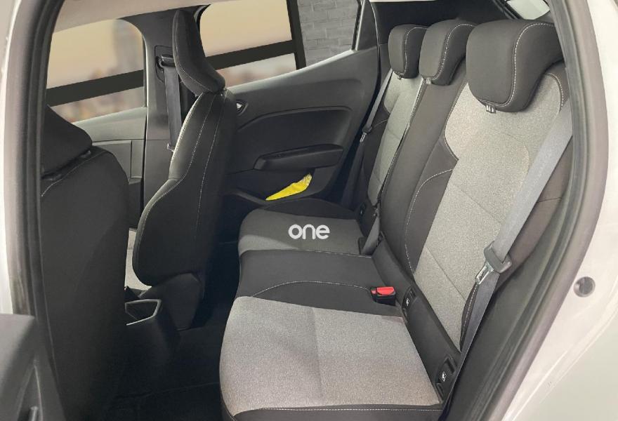 RENAULT Clio 2024