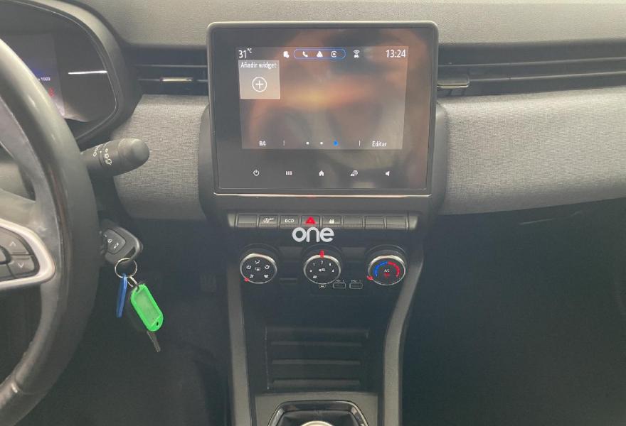 RENAULT Clio 2024