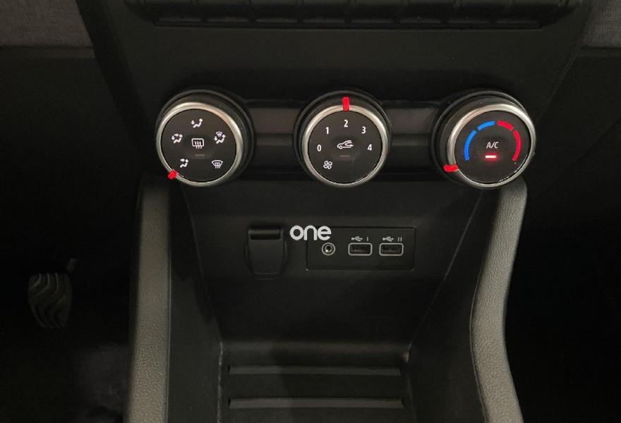RENAULT Clio 2024
