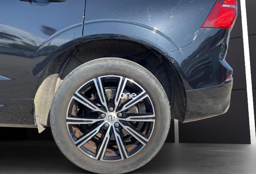 VOLVO XC60 2021