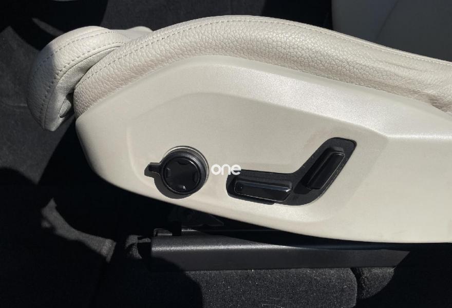 VOLVO XC60 2021