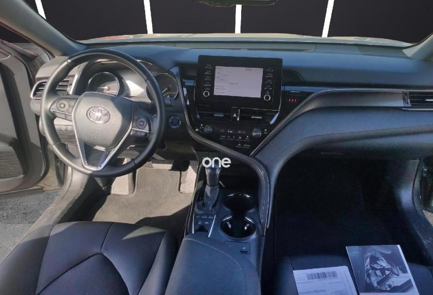 TOYOTA Camry 2022