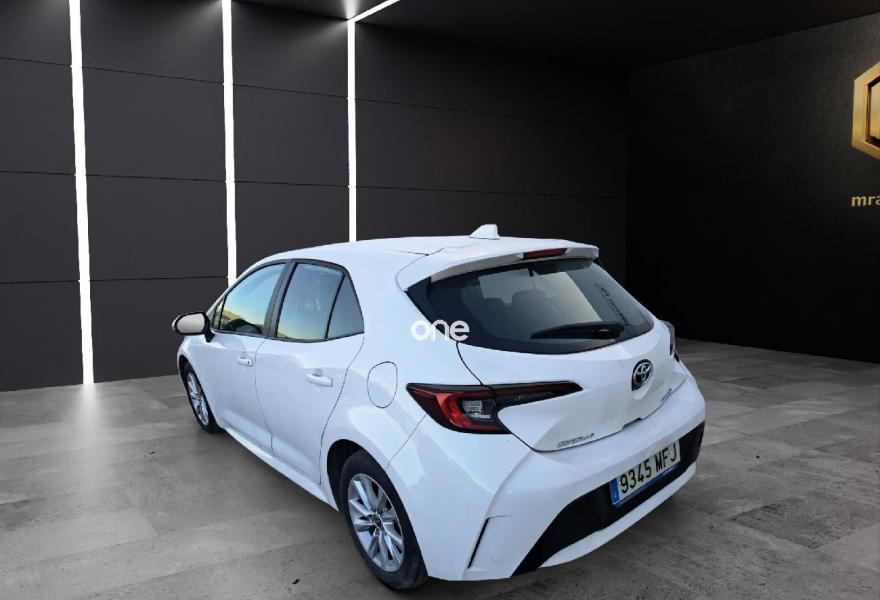 TOYOTA Corolla 2023