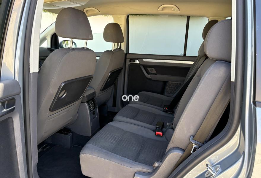 VOLKSWAGEN Touran 2008