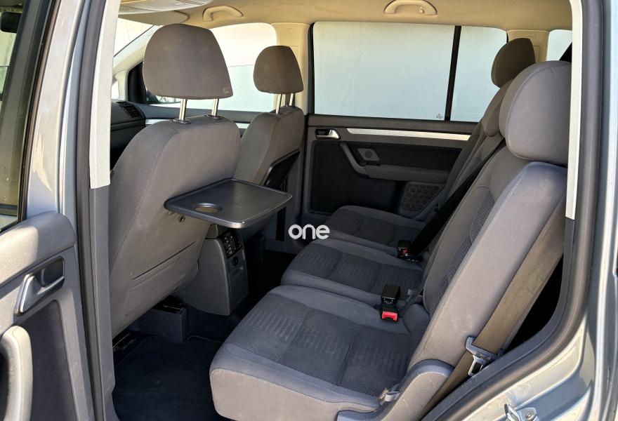 VOLKSWAGEN Touran 2008
