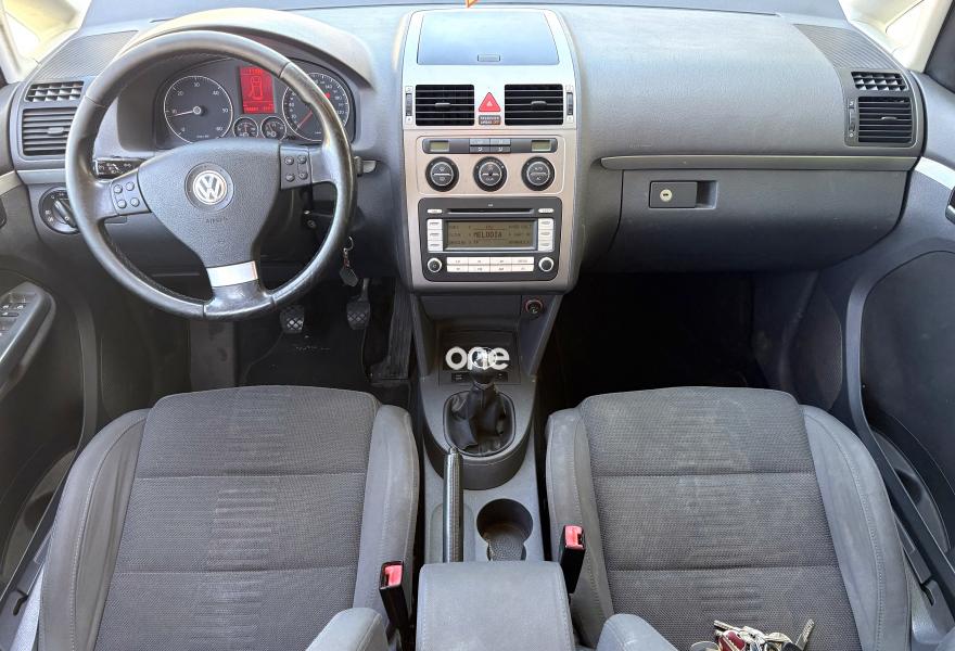 VOLKSWAGEN Touran 2008