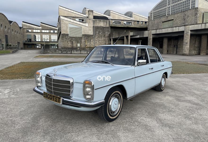 MERCEDES 200 1975