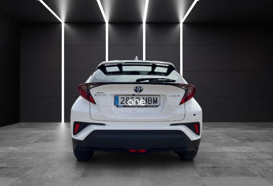 TOYOTA C-HR 2022