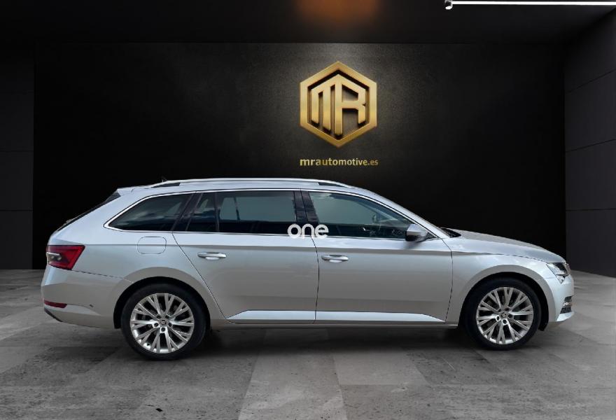 SKODA Superb 2022