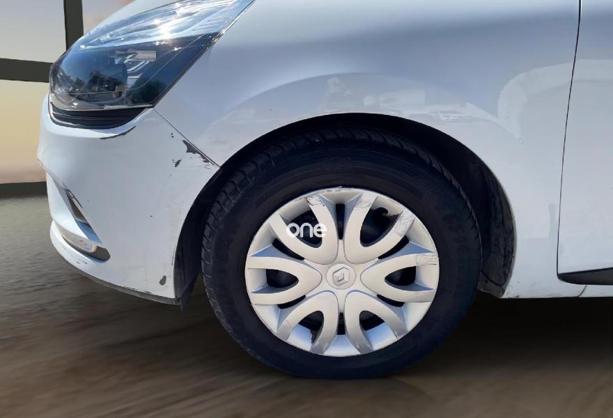 RENAULT Clio 2018