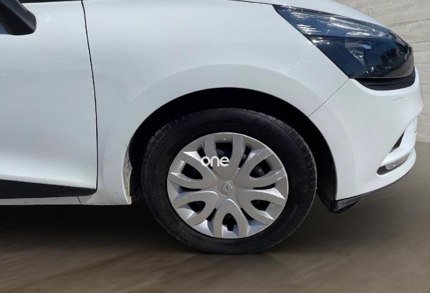 RENAULT Clio 2018