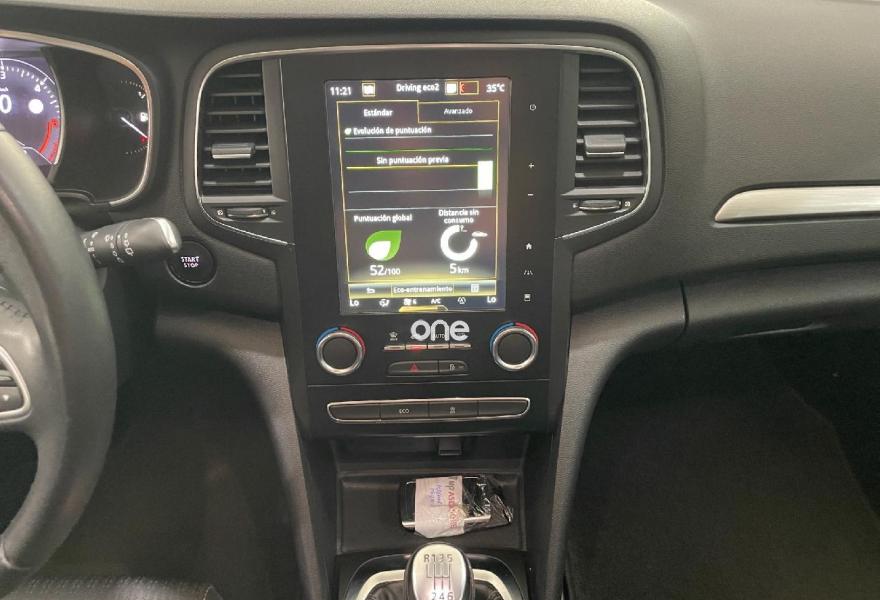 RENAULT Megane 2019