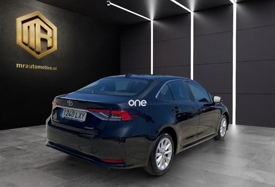 TOYOTA Corolla 2022