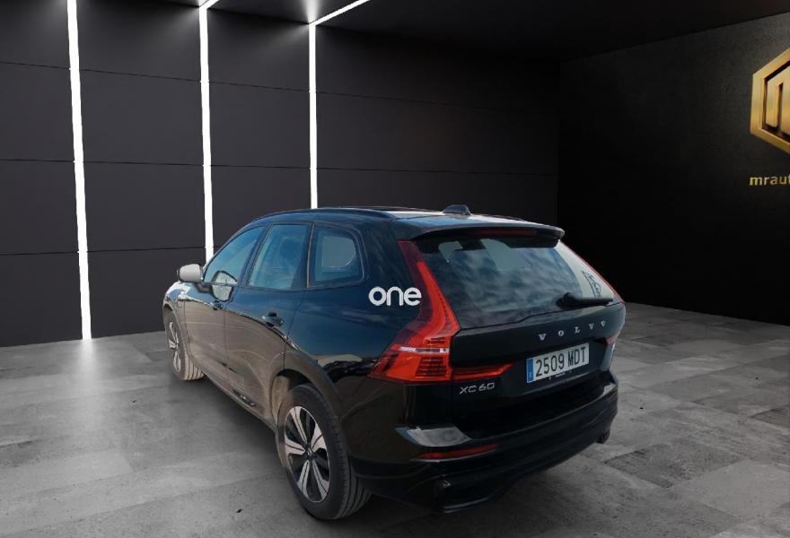 VOLVO XC60 2023
