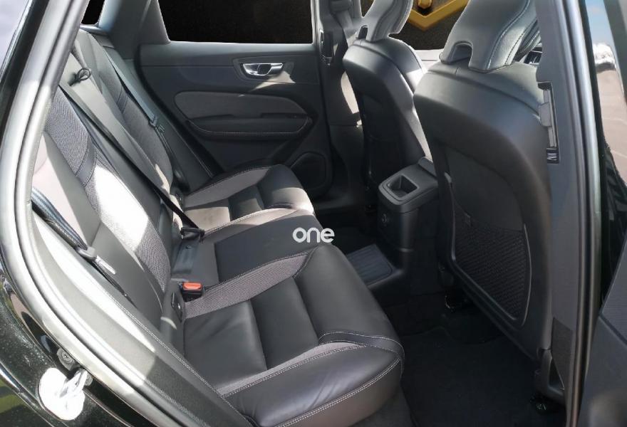 VOLVO XC60 2023