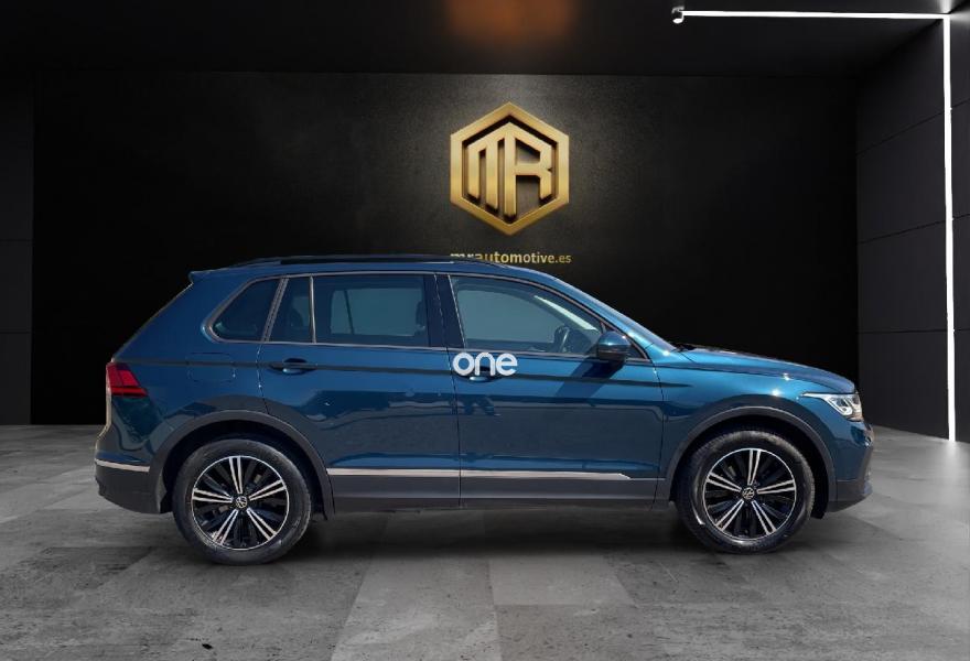 VOLKSWAGEN Tiguan 2021