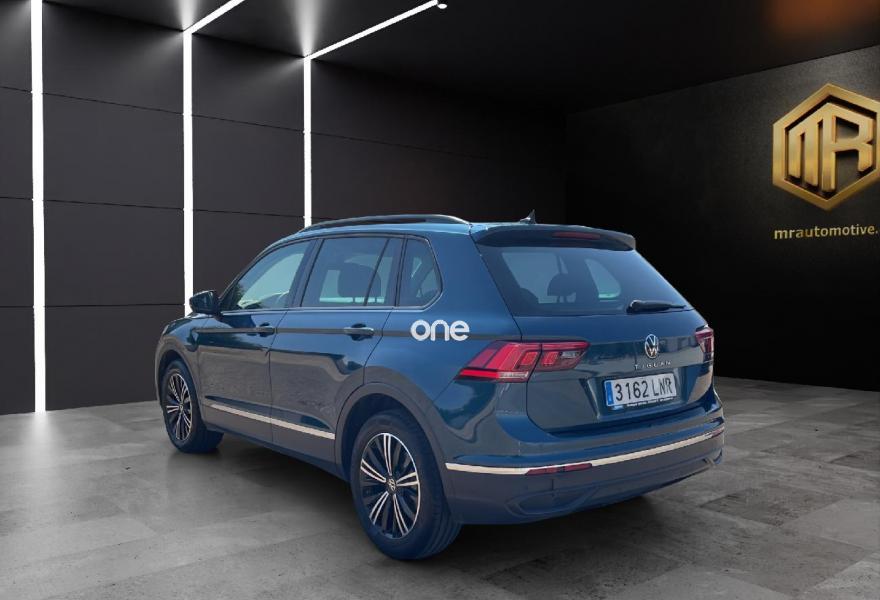 VOLKSWAGEN Tiguan 2021