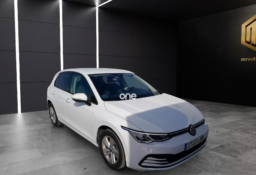 VOLKSWAGEN Golf 2022