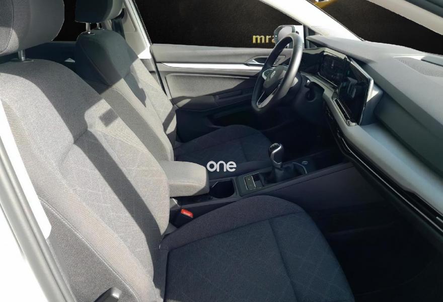 VOLKSWAGEN Golf 2022