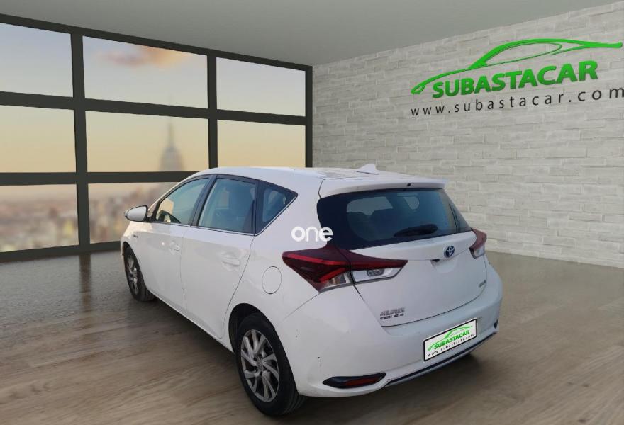 TOYOTA Auris 2019