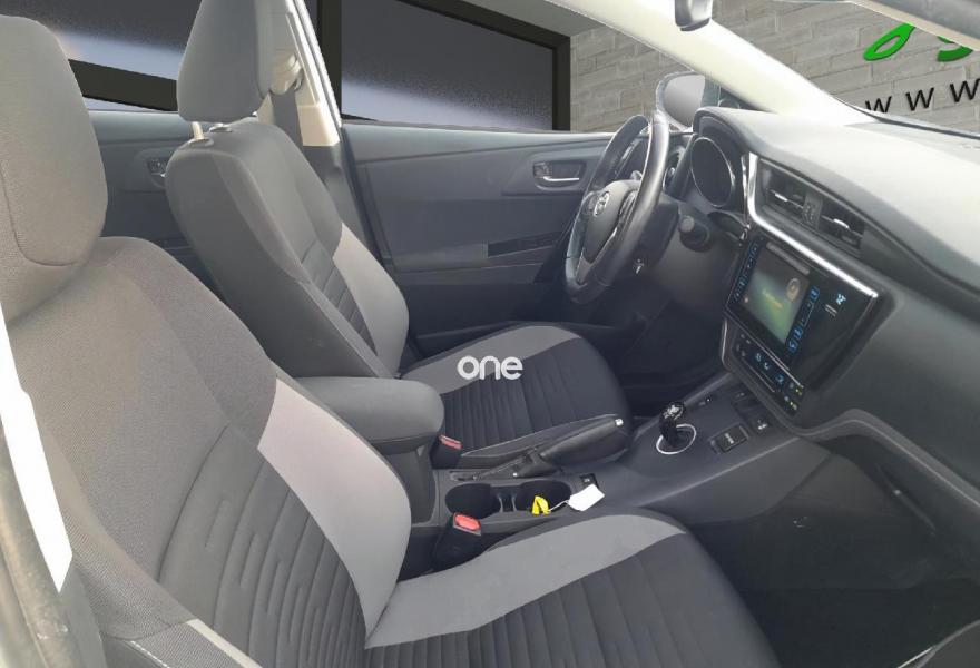 TOYOTA Auris 2019