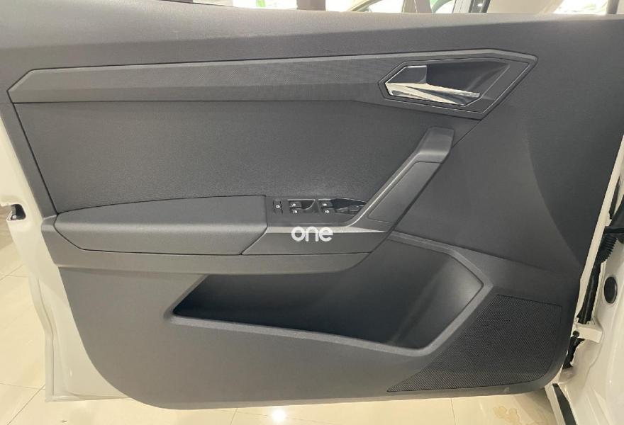 SEAT Arona 2021