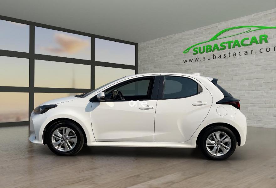 TOYOTA Yaris 2022