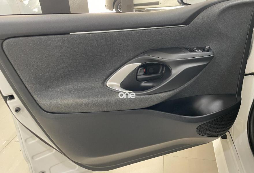 TOYOTA Yaris 2022
