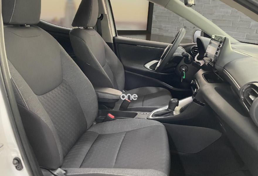 TOYOTA Yaris 2022